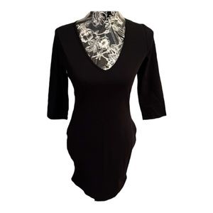 Venus size small classic black V-Neck midi tee shirt dress 3/4 sleeves versatile